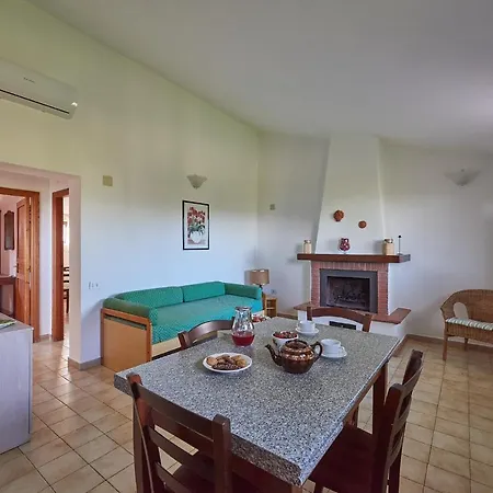 Agriturismo Tesorino Farm stay *